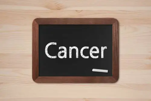 best features of a cancer insurance policy